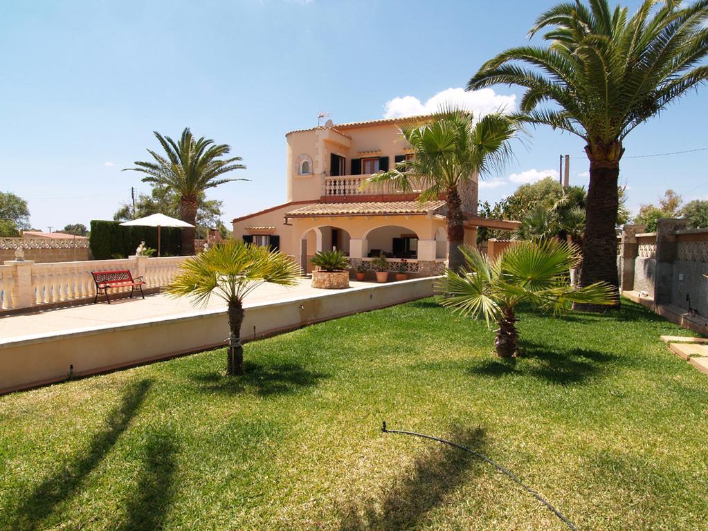 Villa López Santanyí Esterno foto